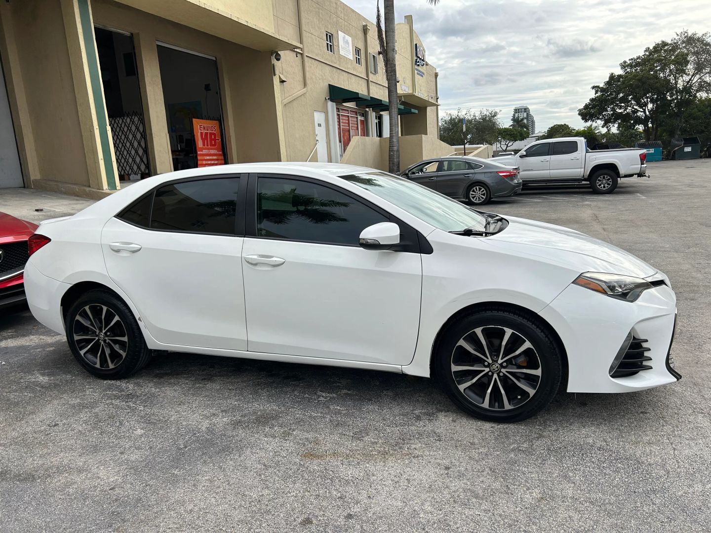 2017 TOYOTA COROLLA